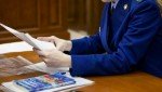 На основании постановления прокурора Добринского района должностное лицо привлечено к ответственности за нарушение законодательства  о противодействии коррупции